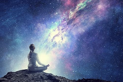 Esoterische Blog Enthüllt: 04 Erkenntnisse für eine tiefere Verbindung zur Mystik