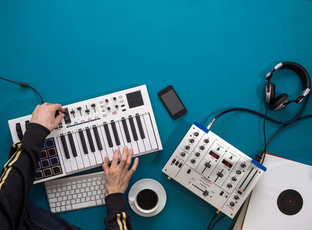 Musik produzieren: So starten Sie Ihre kreative Karriere in der Musikindustrie