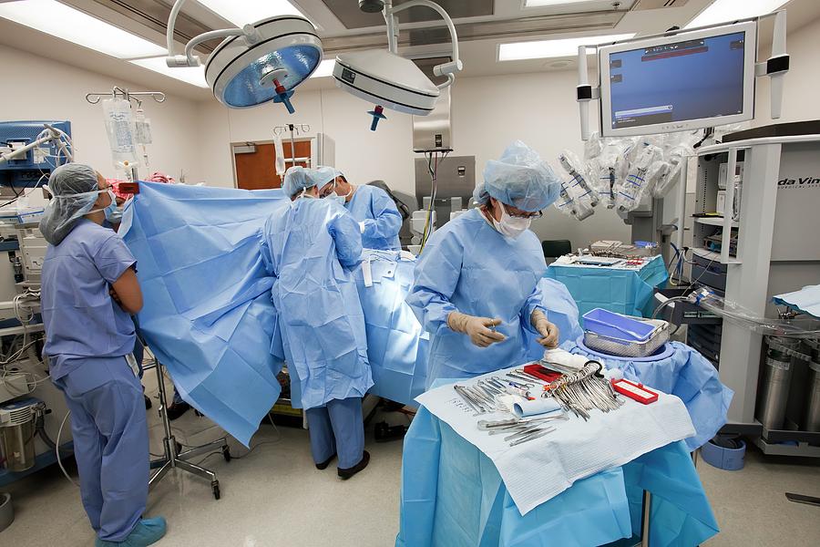 Brustvergrößerung mit Straffung: Alles, was Sie über diesen Eingriff wissen müssen